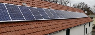 Aufdach-Photovoltaikanlage